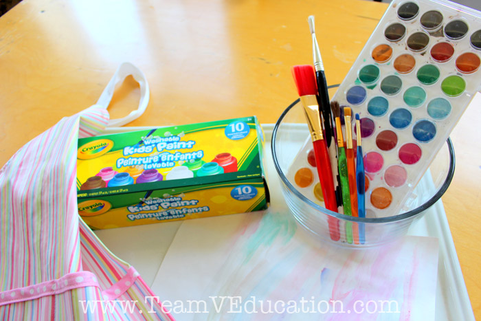 Five key elements that transform painting with preschoolers and kindergarteners from disaster to creative victory! By implementing these ideas, painting with little ones will be a breeze!